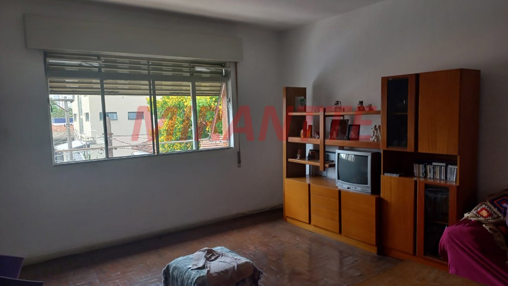 Casa terrea de 303m² com 4 quartos em Tremembe