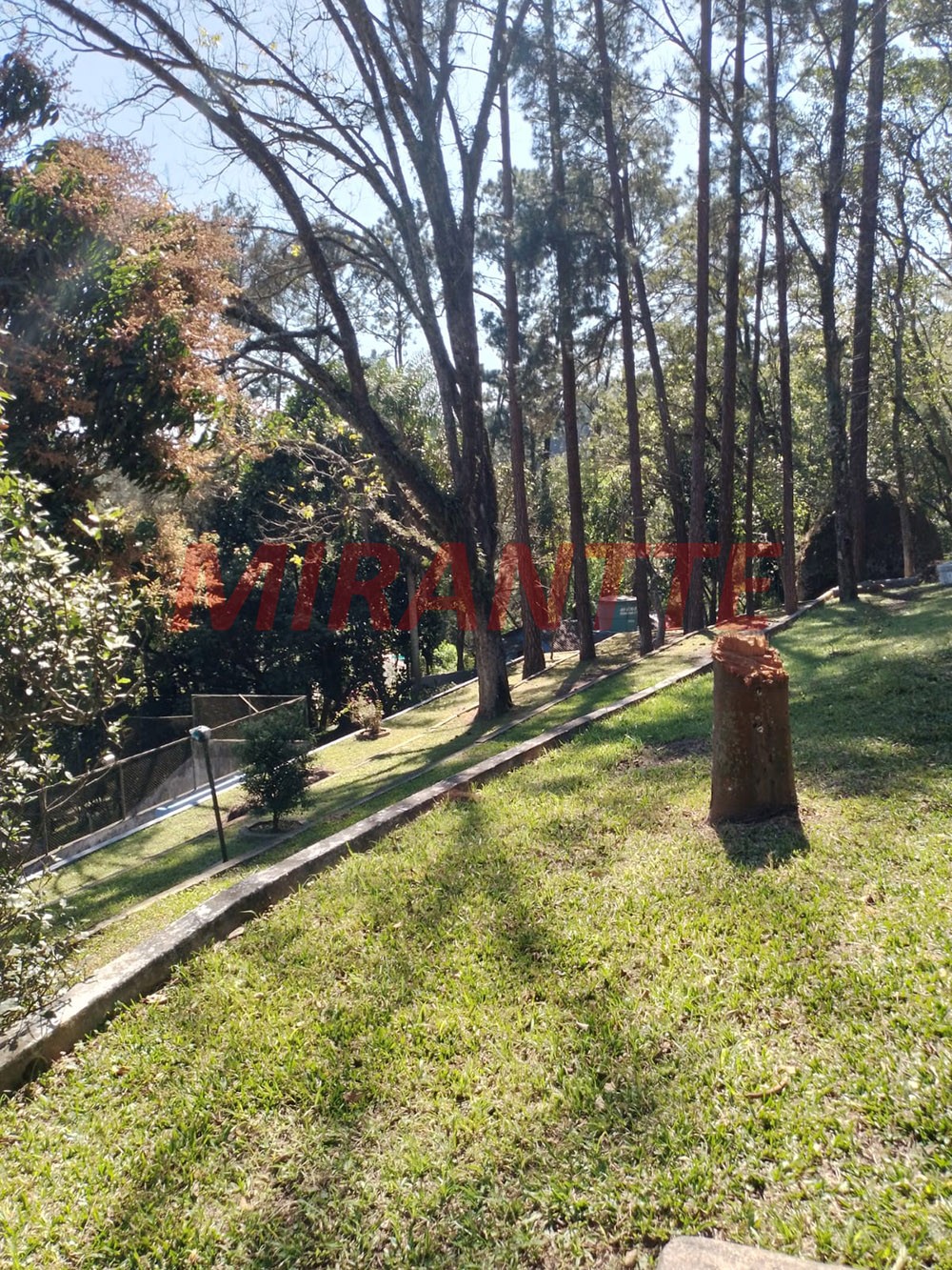 Chácara de 360m² com 5 quartos em Serra da Cantareira