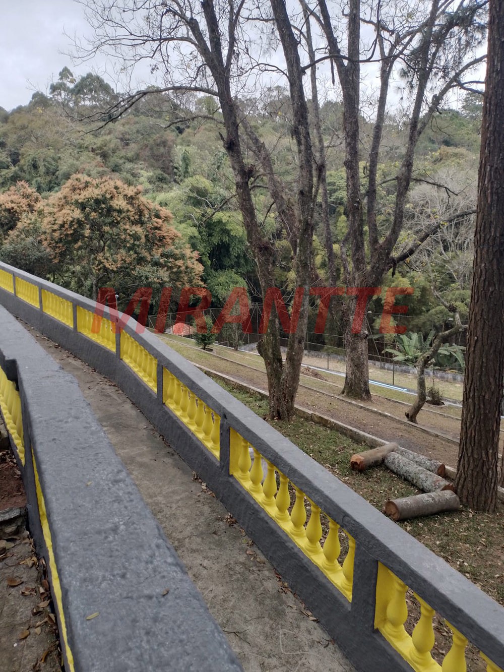 Chácara de 360m² com 5 quartos em Serra da Cantareira