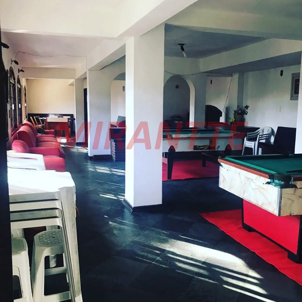 Chácara de 360m² com 5 quartos em Serra da Cantareira