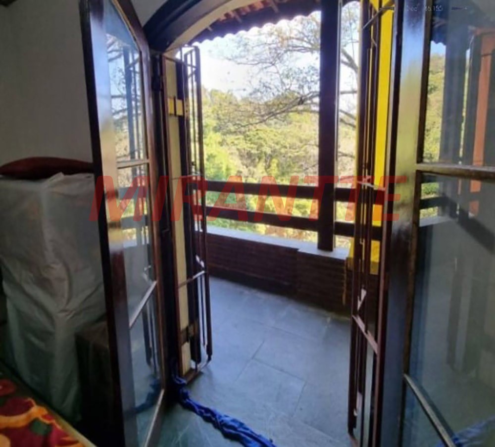Chácara de 360m² com 5 quartos em Serra da Cantareira