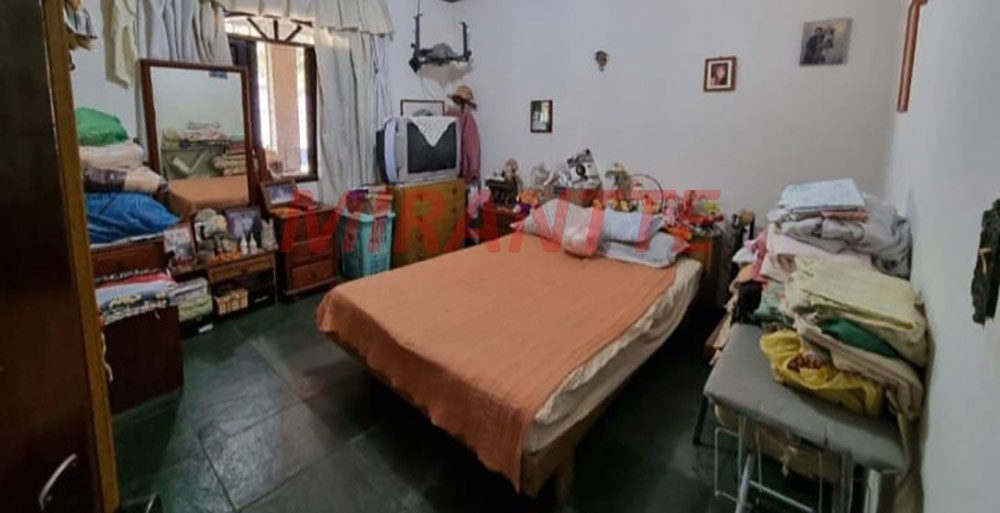 Chácara de 360m² com 5 quartos em Serra da Cantareira