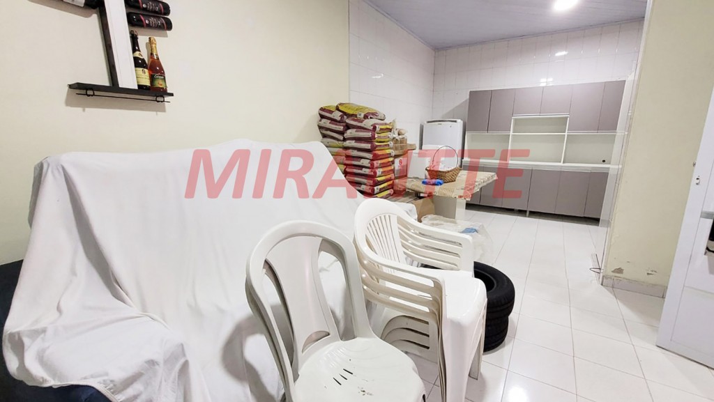 Sobrado de 439m² com 4 quartos em Jardim Santa Clara