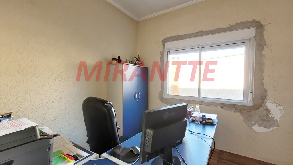 Sobrado de 439m² com 4 quartos em Jardim Santa Clara