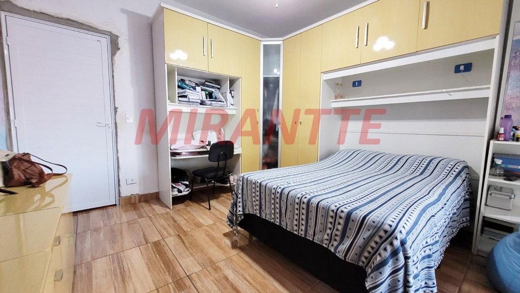 Sobrado de 439m² com 4 quartos em Jardim Santa Clara