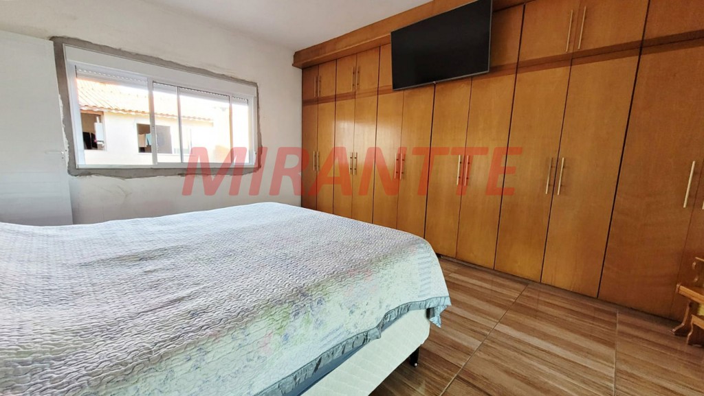 Sobrado de 439m² com 4 quartos em Jardim Santa Clara