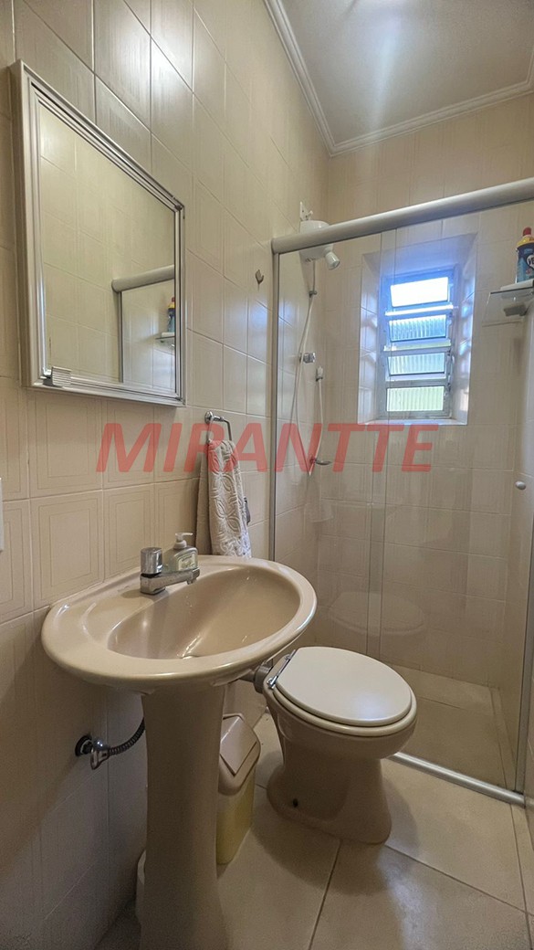 Sobrado de 219m² com 6 quartos em Santa Teresinha