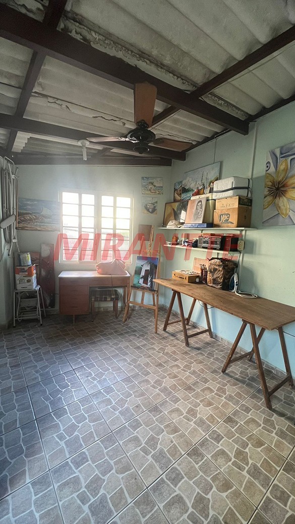 Sobrado de 219m² com 6 quartos em Santa Teresinha