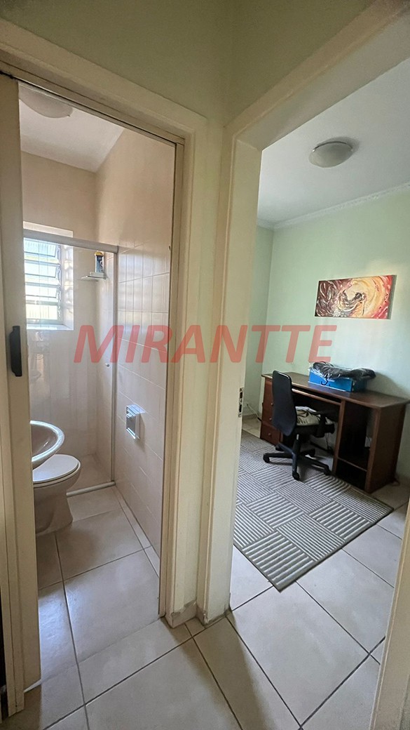 Sobrado de 219m² com 6 quartos em Santa Teresinha