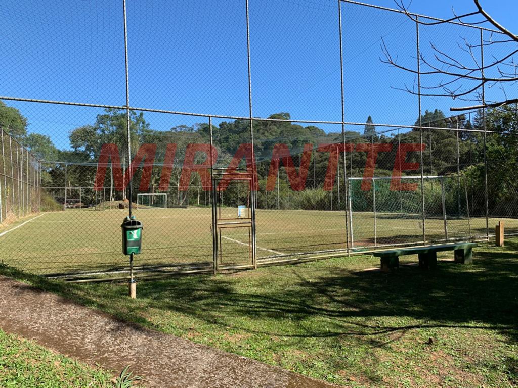 Terreno de 1046m² em Serra Da Cantareira