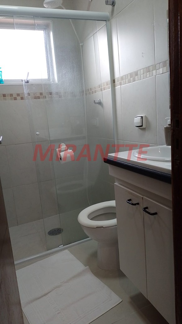 Sobrado de 300m² com 4 quartos em Jardim Peri