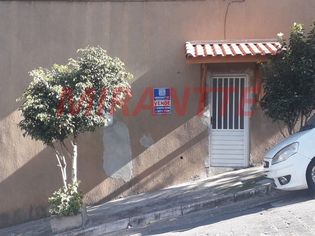 Sobrado de 300m² com 4 quartos em Jardim Peri