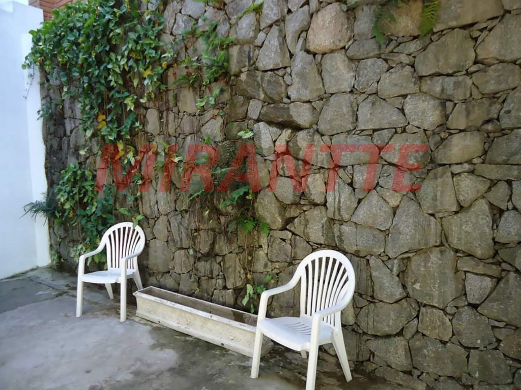 Sobrado de 600m² com 5 quartos em Serra Da Cantareira