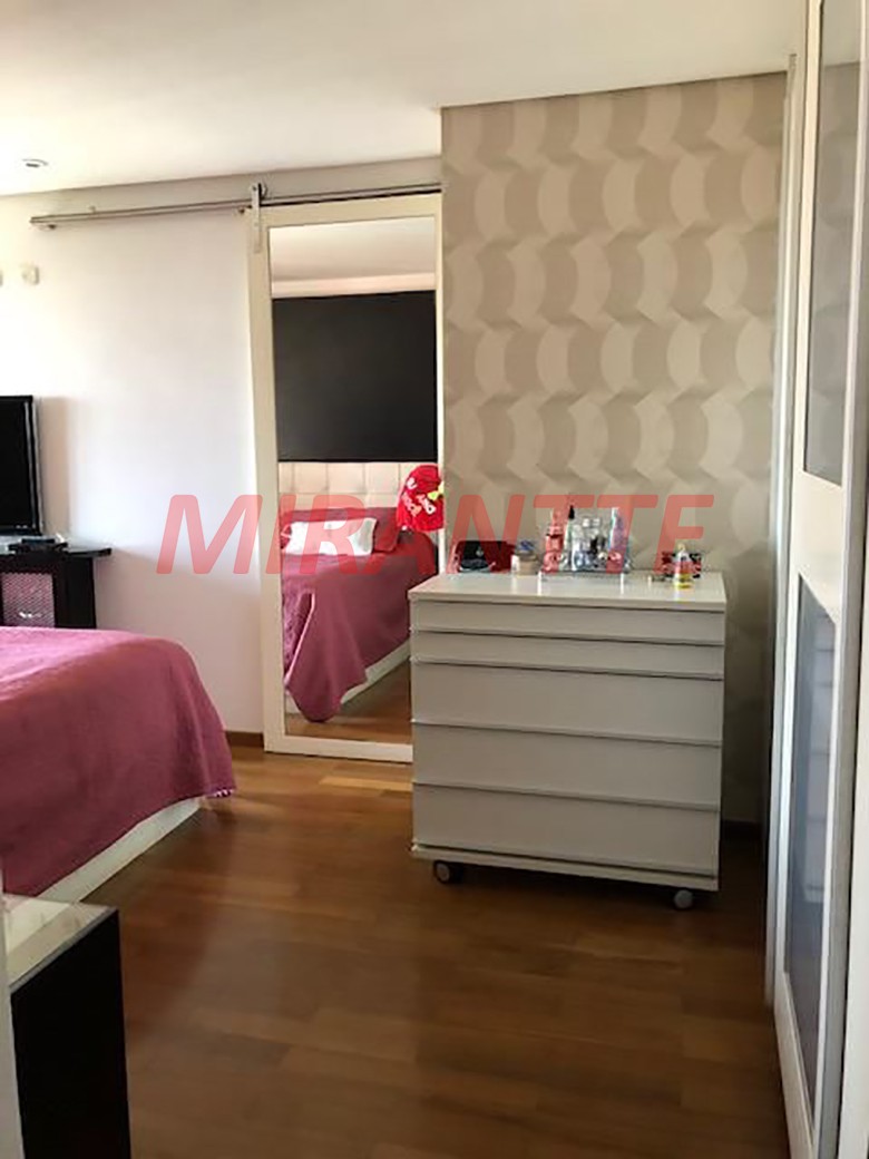Cobertura duplex de 440m² com 5 quartos em Campestre