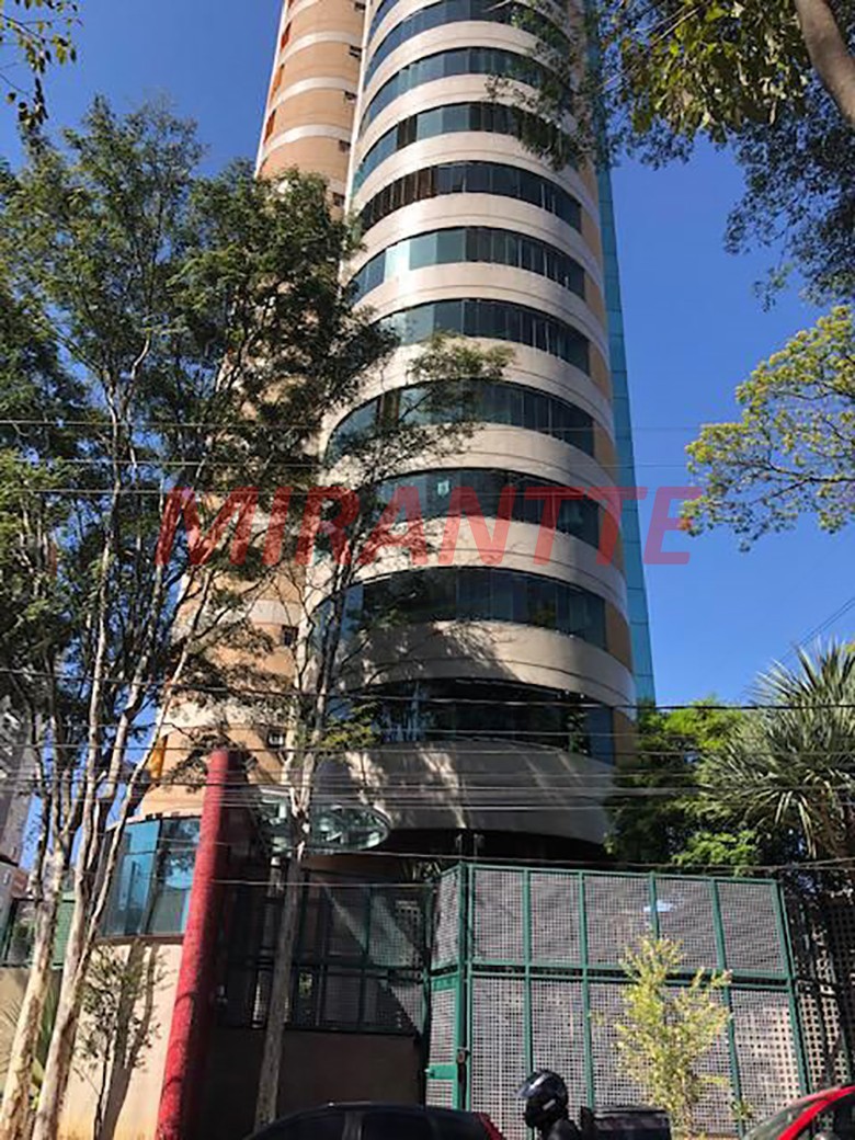 Cobertura duplex de 440m² com 5 quartos em Campestre