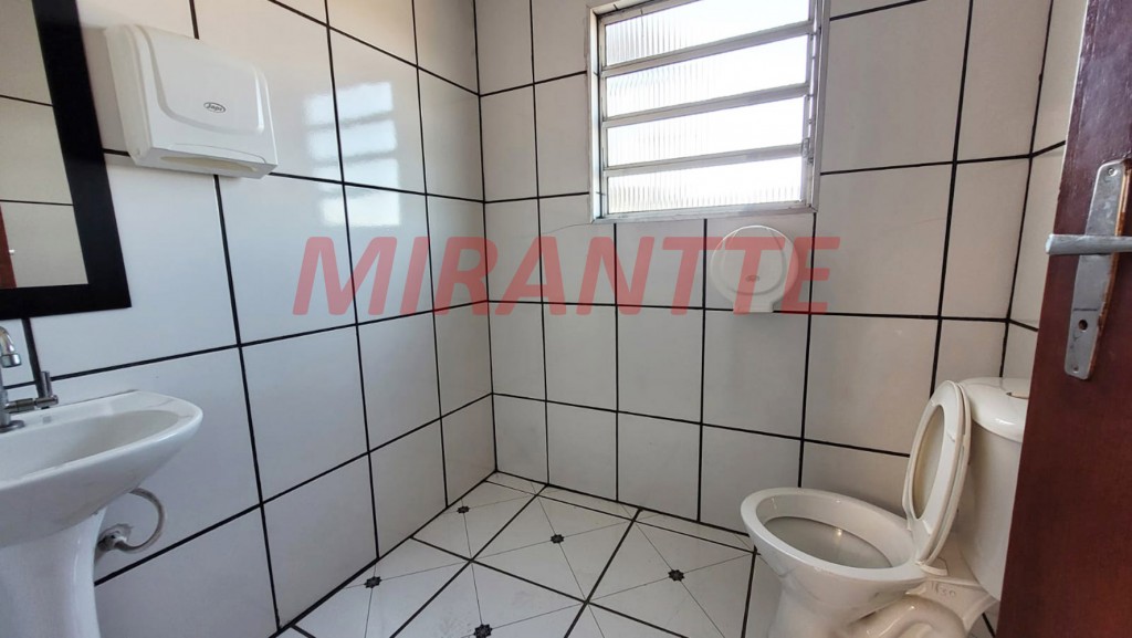 Comercial de 800m² em Jardim Pinhal