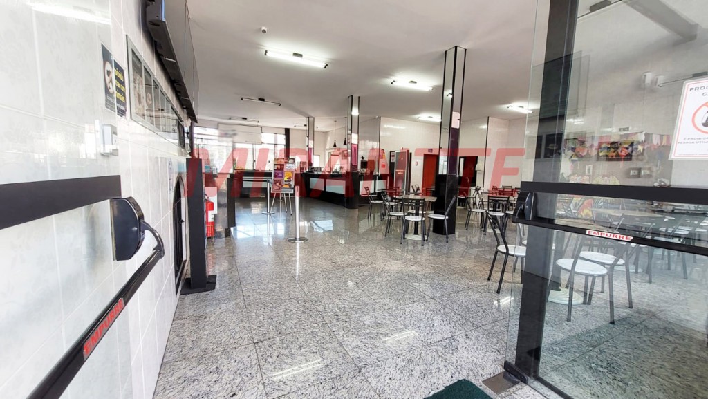 Comercial de 800m² em Jardim Pinhal