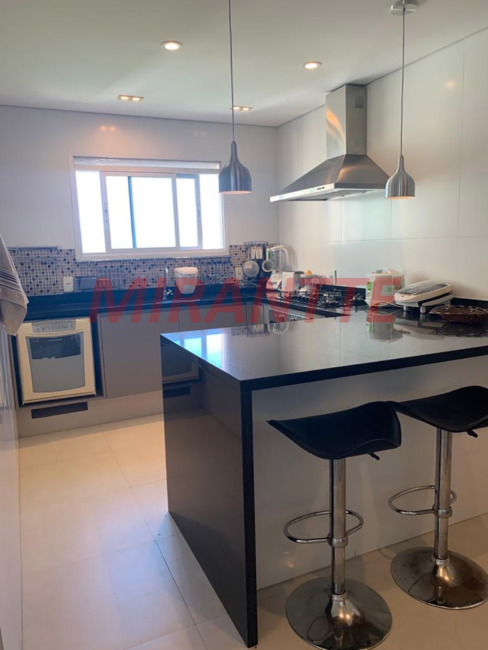 Apartamento de 180m² com 3 quartos em ENSEADA