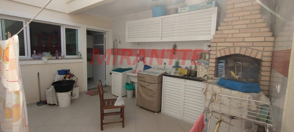 Sobrado de 126m² com 3 quartos em Vila Guarani