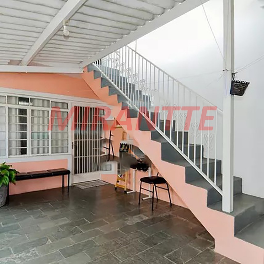 Sobrado de 262m² com 3 quartos em Parque Continental