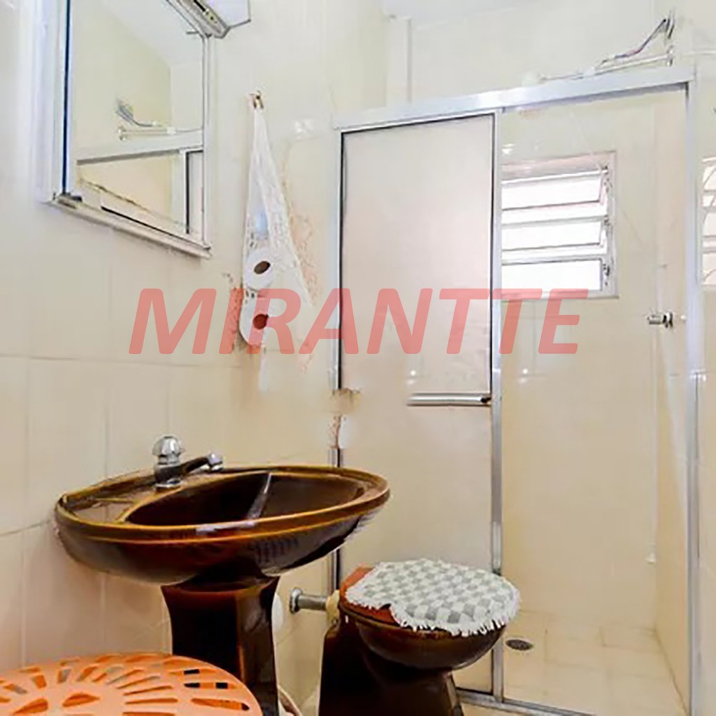 Sobrado de 262m² com 3 quartos em Parque Continental