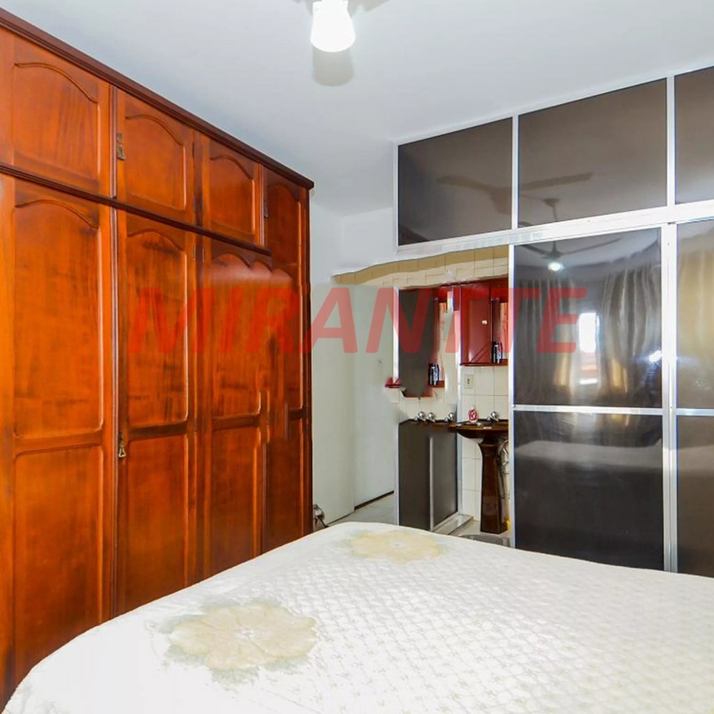 Sobrado de 262m² com 3 quartos em Parque Continental
