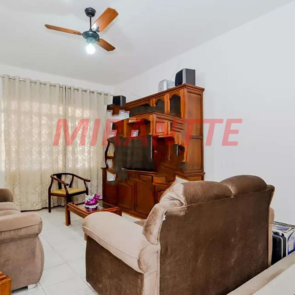 Sobrado de 262m² com 3 quartos em Parque Continental