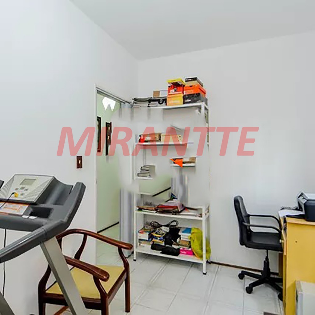 Sobrado de 262m² com 3 quartos em Parque Continental