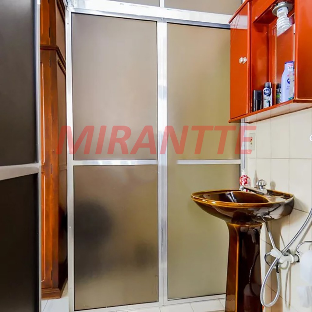 Sobrado de 262m² com 3 quartos em Parque Continental
