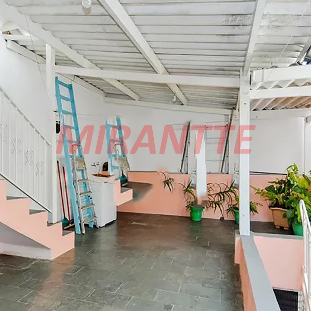 Sobrado de 262m² com 3 quartos em Parque Continental