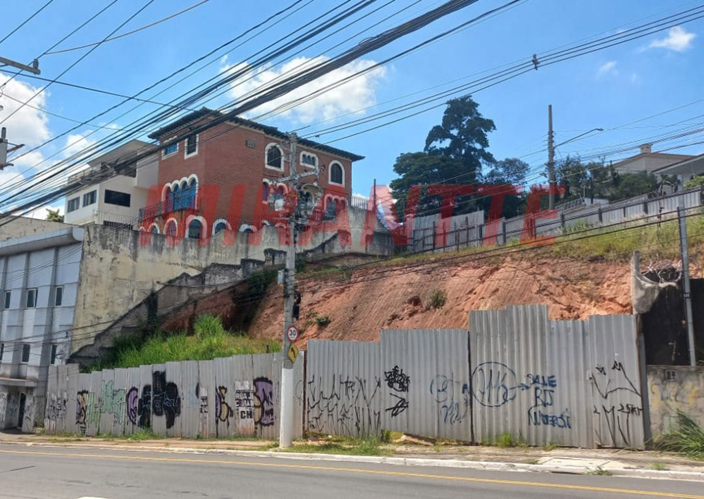 Sobrado de 516m² com 3 quartos em Jardim São Bento