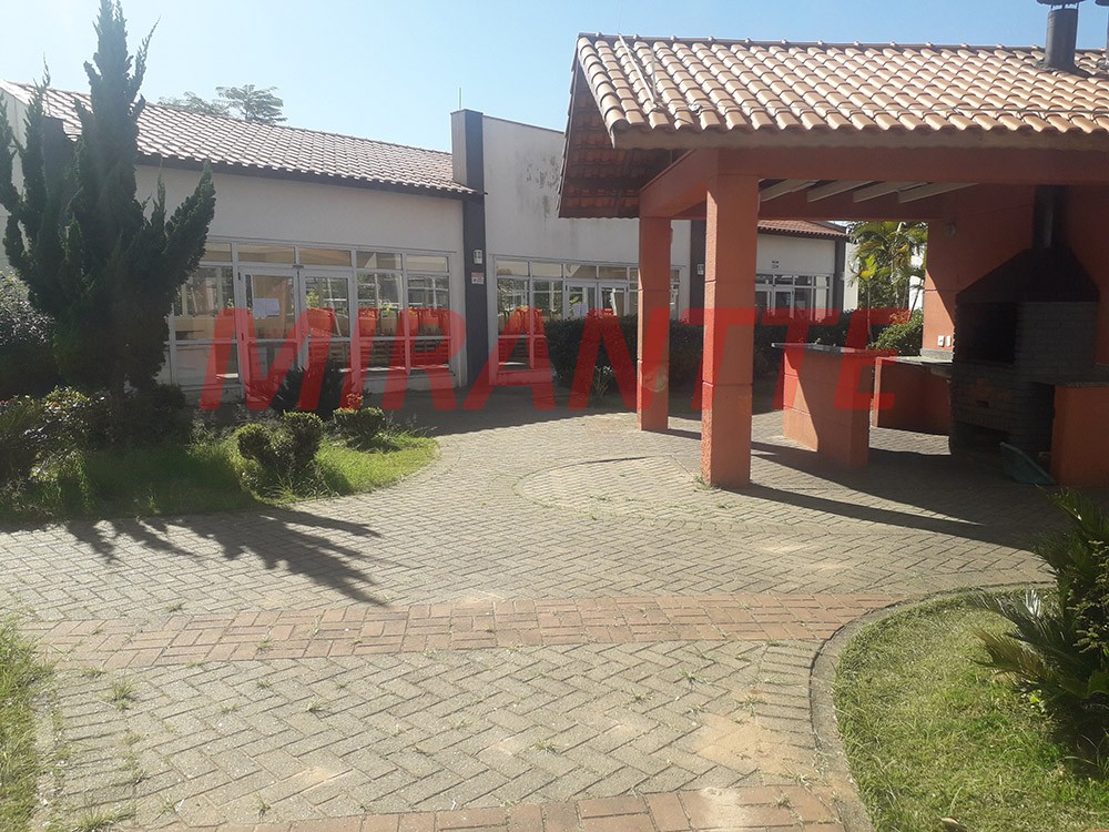 Apartamento de 47m² com 2 quartos em Vila Nova Cachoeirinha