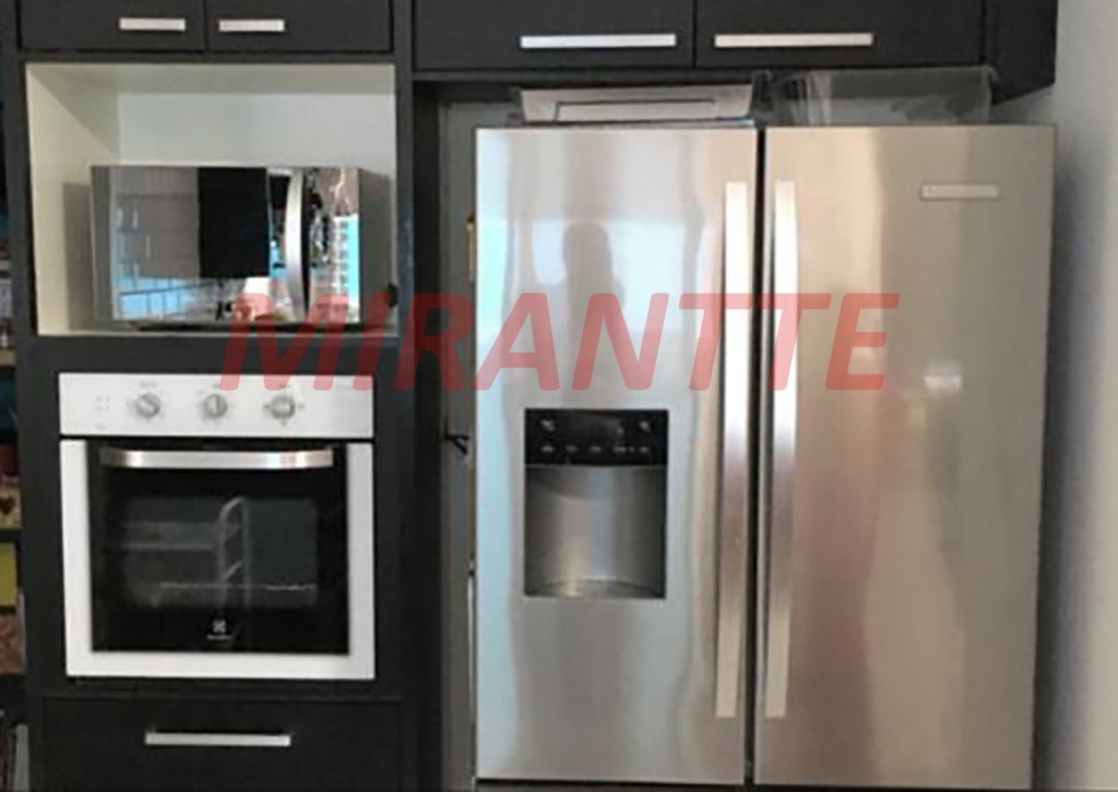 Sobrado de 500m² com 4 quartos em Alphaville