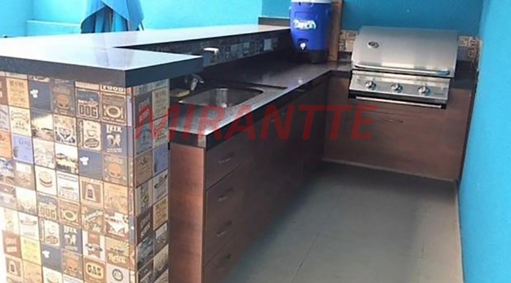 Sobrado de 500m² com 4 quartos em Alphaville