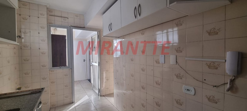Apartamento de 77m² com 3 quartos em Santana