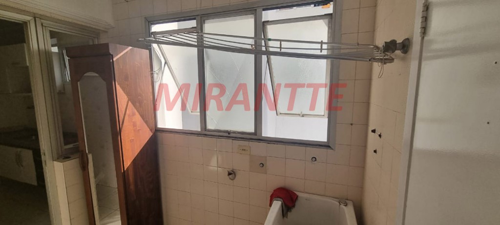 Apartamento de 77m² com 3 quartos em Santana