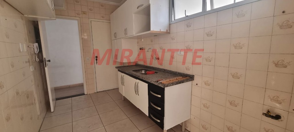 Apartamento de 77m² com 3 quartos em Santana