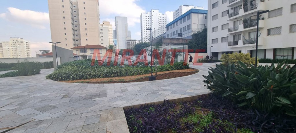 Apartamento de 77m² com 3 quartos em Santana