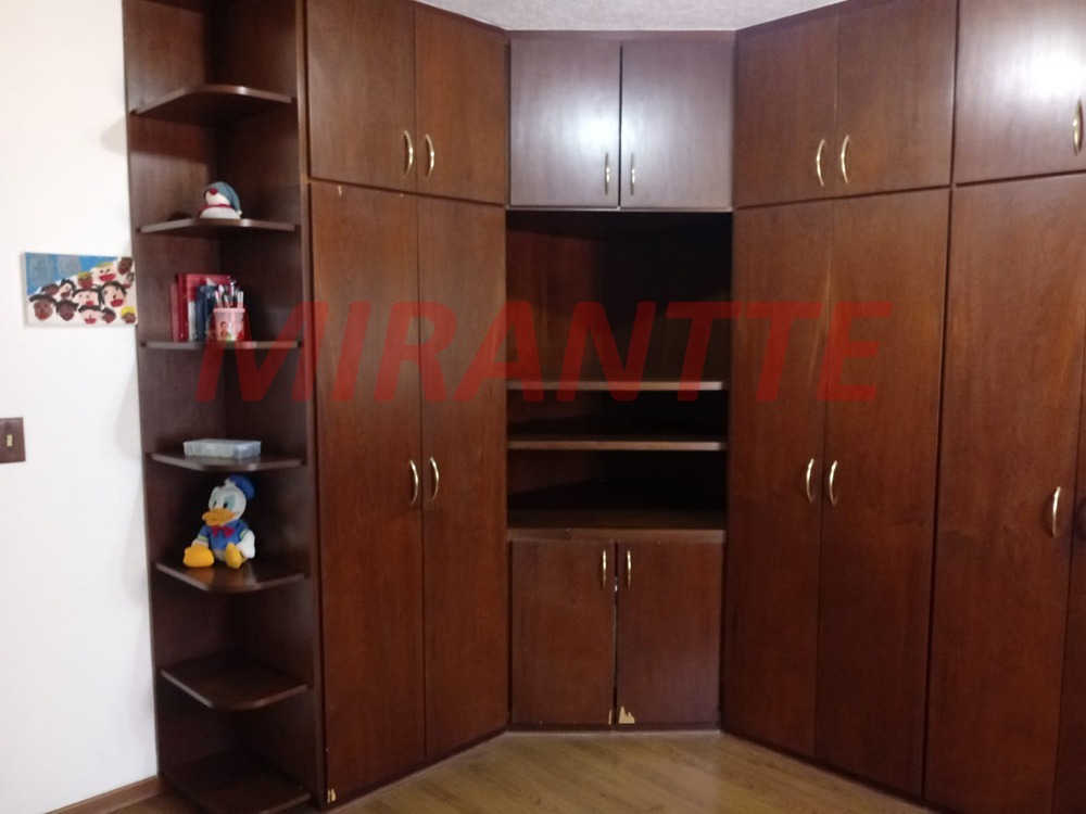 Sobrado de 109m² com 3 quartos em Cachoeirinha