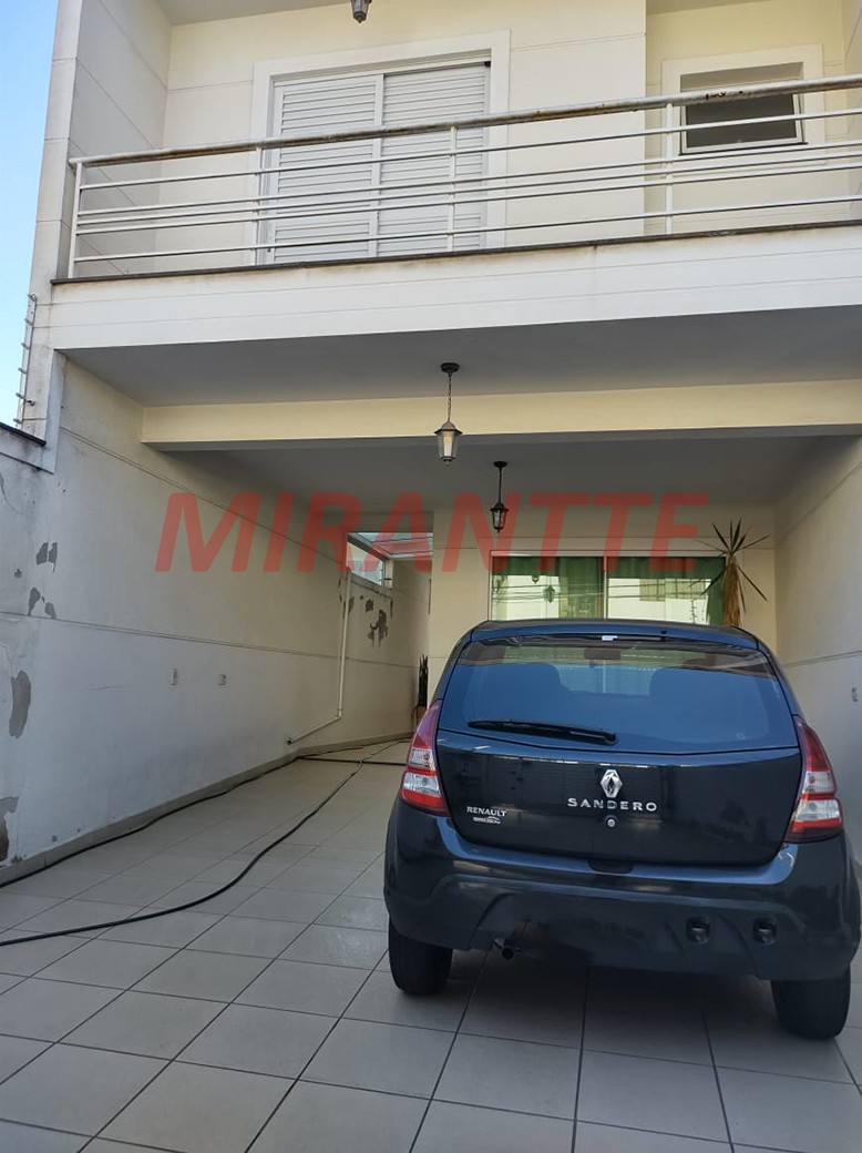 Sobrado de 150m² com 3 quartos em Vila Nova Mazzei