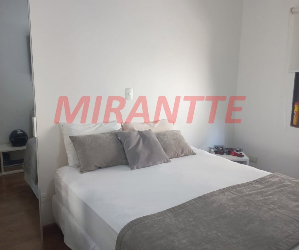 Sobrado de 195m² com 3 quartos em Jardim Vila Galvão