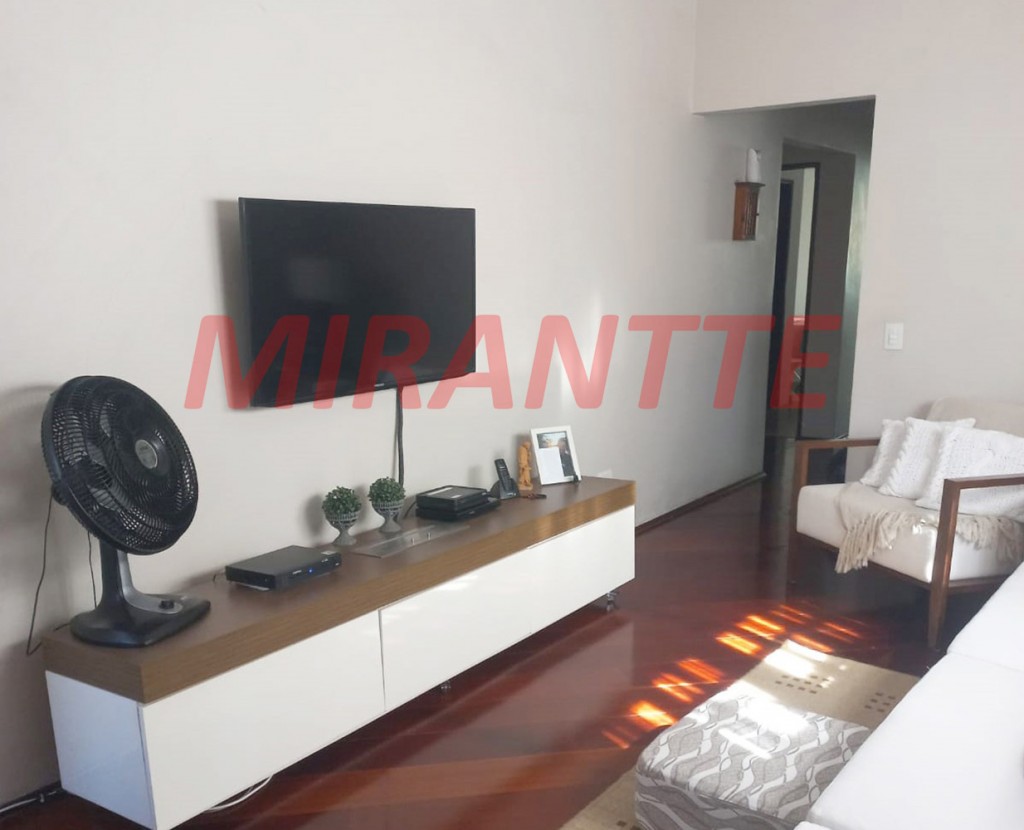 Sobrado de 195m² com 3 quartos em Jardim Vila Galvão