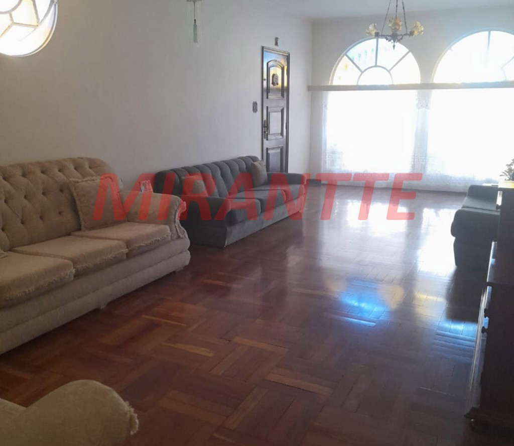 Sobrado de 200m² com 4 quartos em Parque Jabaquara