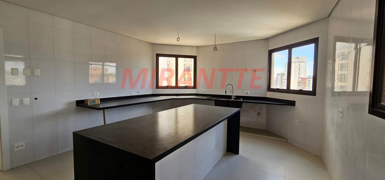 Apartamento de 354m² com 4 quartos em Santa Terezinha