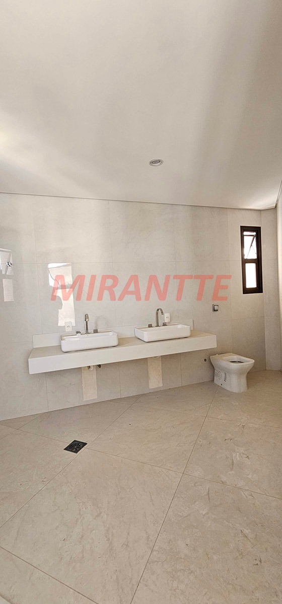 Apartamento de 354m² com 4 quartos em Santa Terezinha