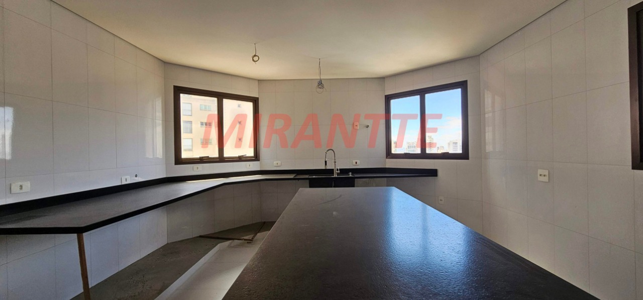 Apartamento de 354m² com 4 quartos em Santa Terezinha