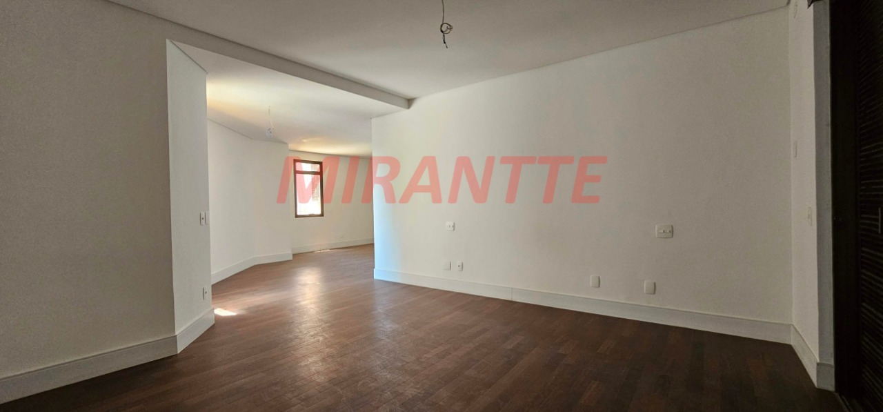 Apartamento de 354m² com 4 quartos em Santa Terezinha