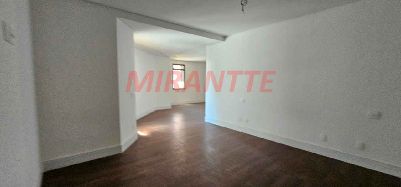 Apartamento de 354m² com 4 quartos em Santa Terezinha