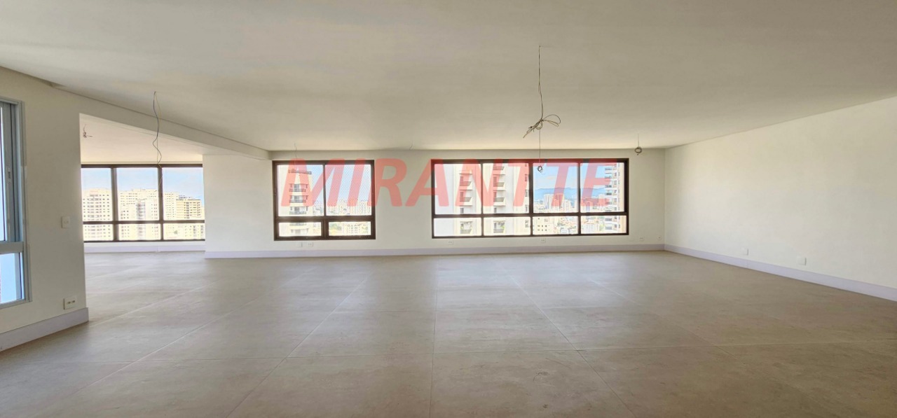 Apartamento de 354m² com 4 quartos em Santa Terezinha