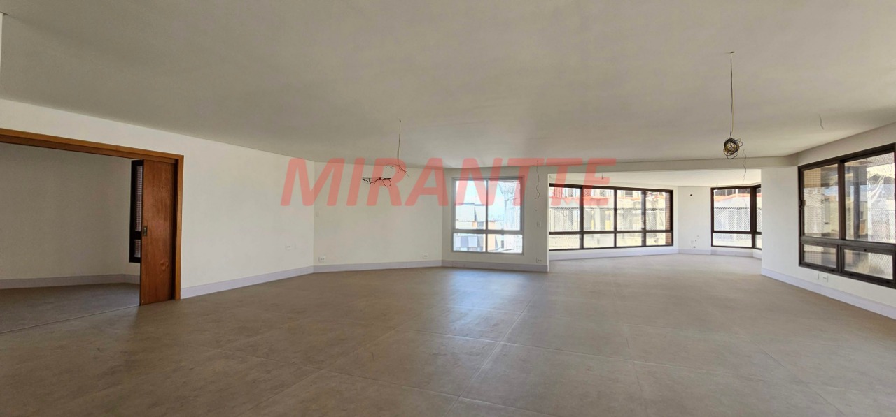 Apartamento de 354m² com 4 quartos em Santa Terezinha